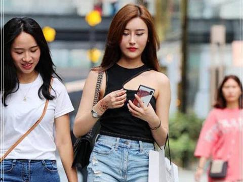 吃瓜视频街拍图片高清大图,高清大图揭秘吃瓜群众的生活百态